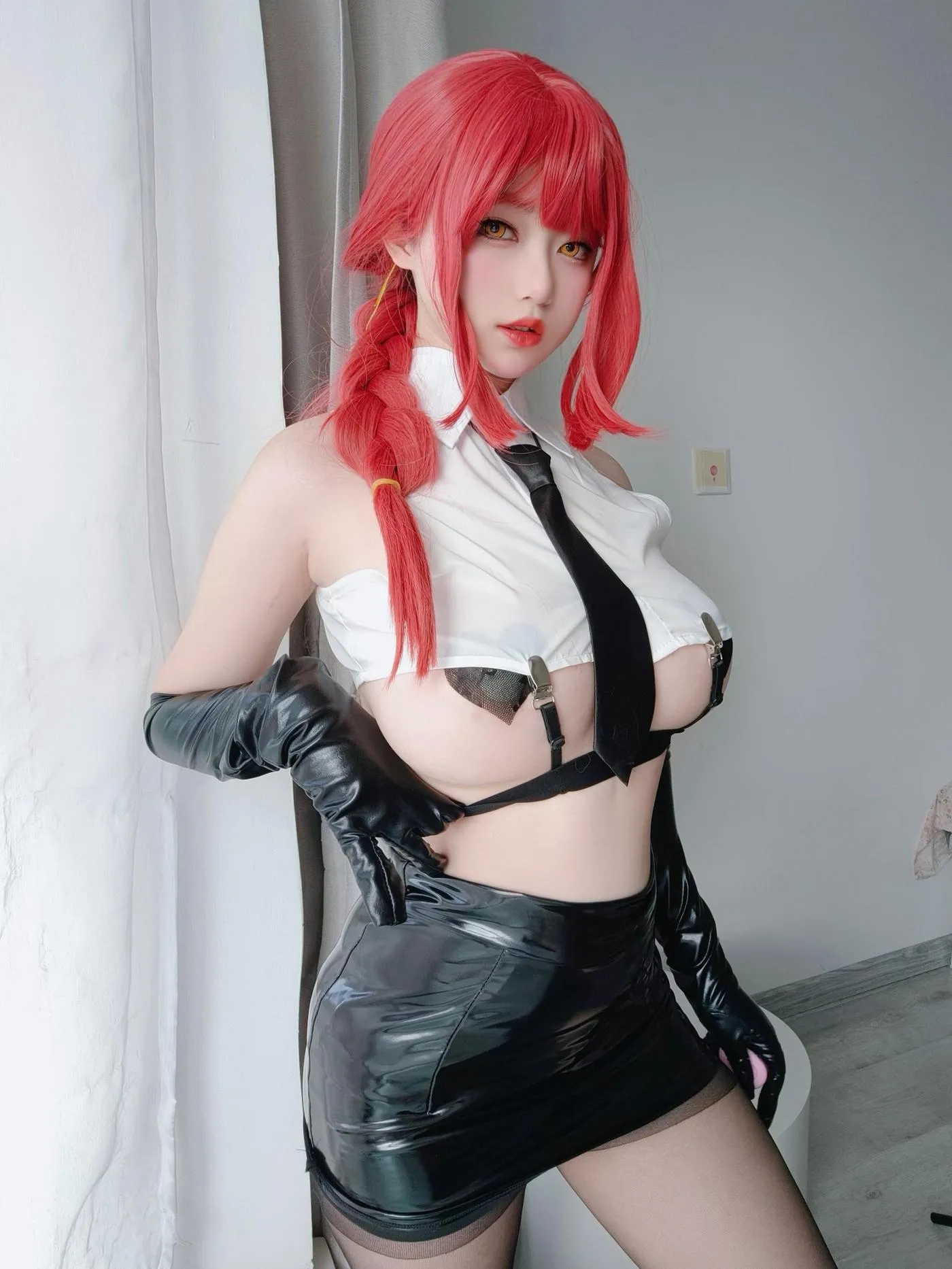 女主K – NO.21 玛奇玛 [76P]插图2